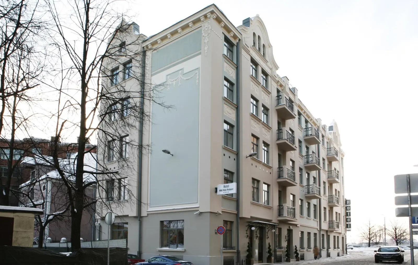 Reconstruction of a building into the Old Riga Palace Hotel, 8/10 Minsterijas Street, Riga, Latvia