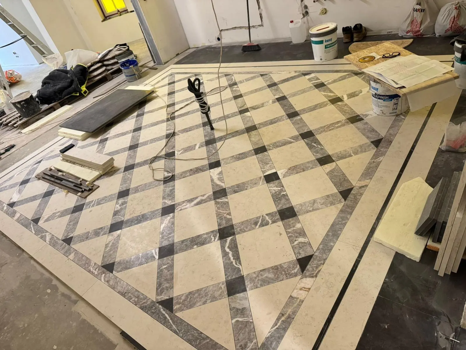 Laying a marble floor